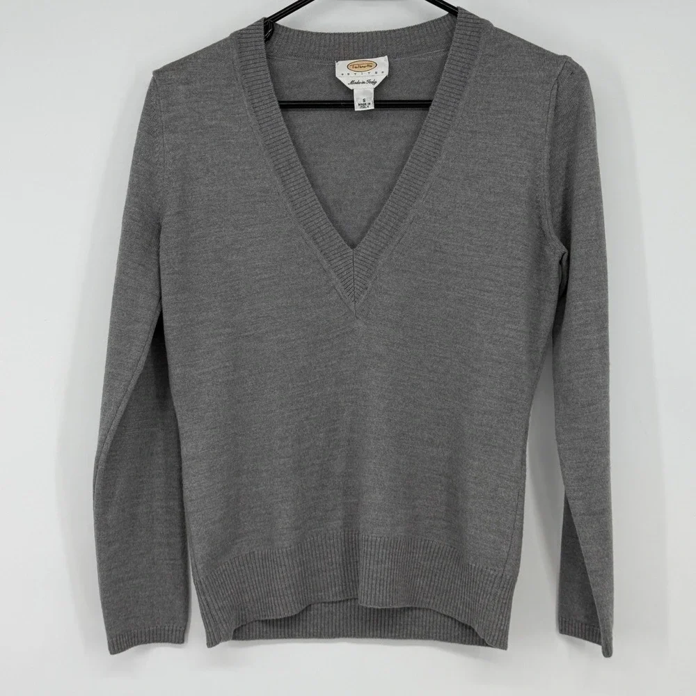Talbots‎ Petites Gray V-Neck Sweater Small 100% Merino Wool Made Italy Fine Knit